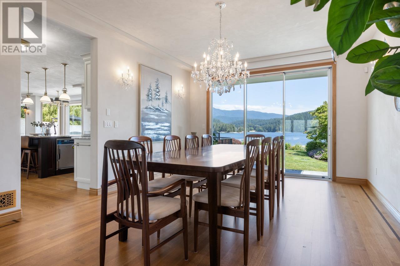 588 Lowry Lane, North Vancouver, British Columbia  V7G 1R3 - Photo 16 - R2798915