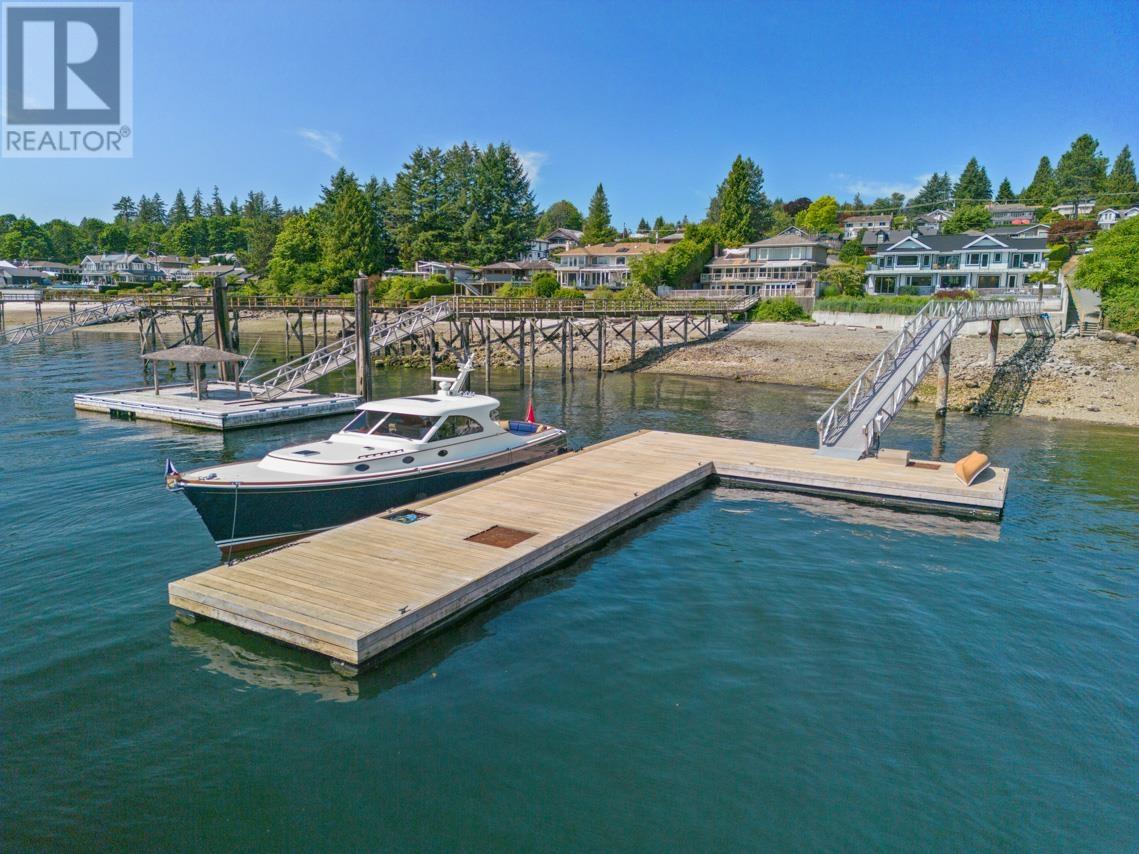 588 LOWRY LANE, north vancouver, British Columbia