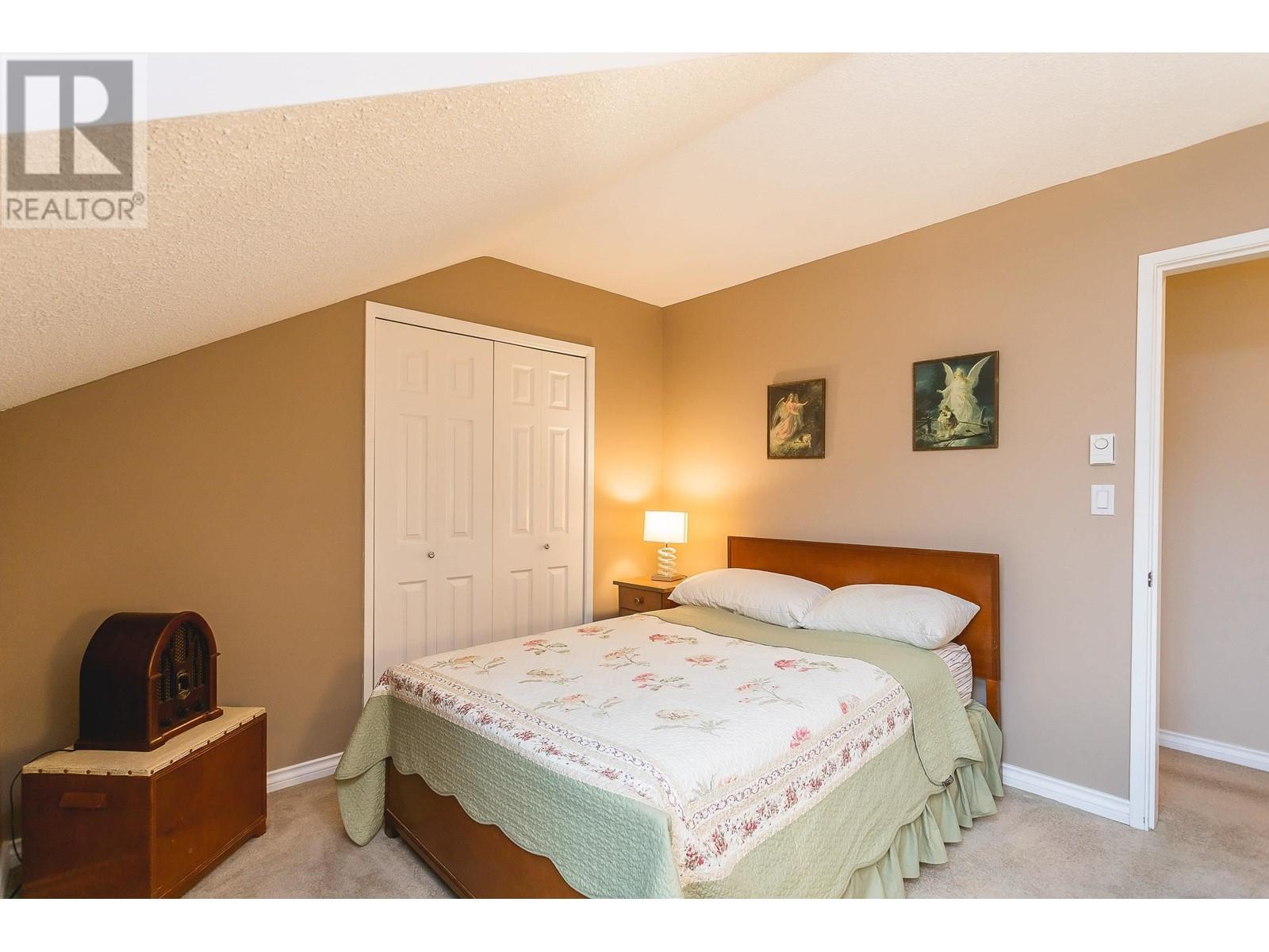 5835 Crescent Drive, Delta, British Columbia  V4K 2E7 - Photo 6 - R2818520