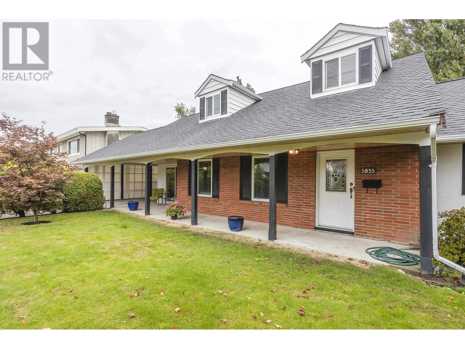 5835 Crescent Drive, Delta, British Columbia  V4K 2E7 - Photo 1 - R2818520