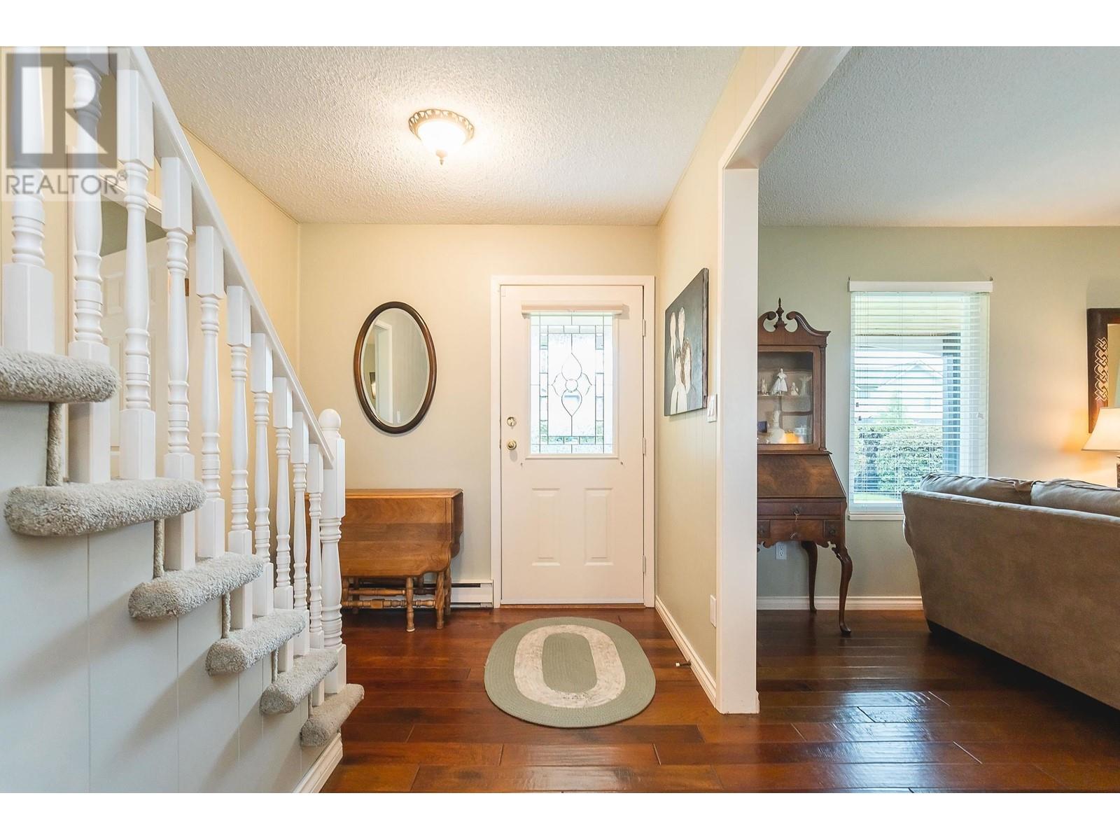 5835 Crescent Drive, Delta, British Columbia  V4K 2E7 - Photo 10 - R2818520