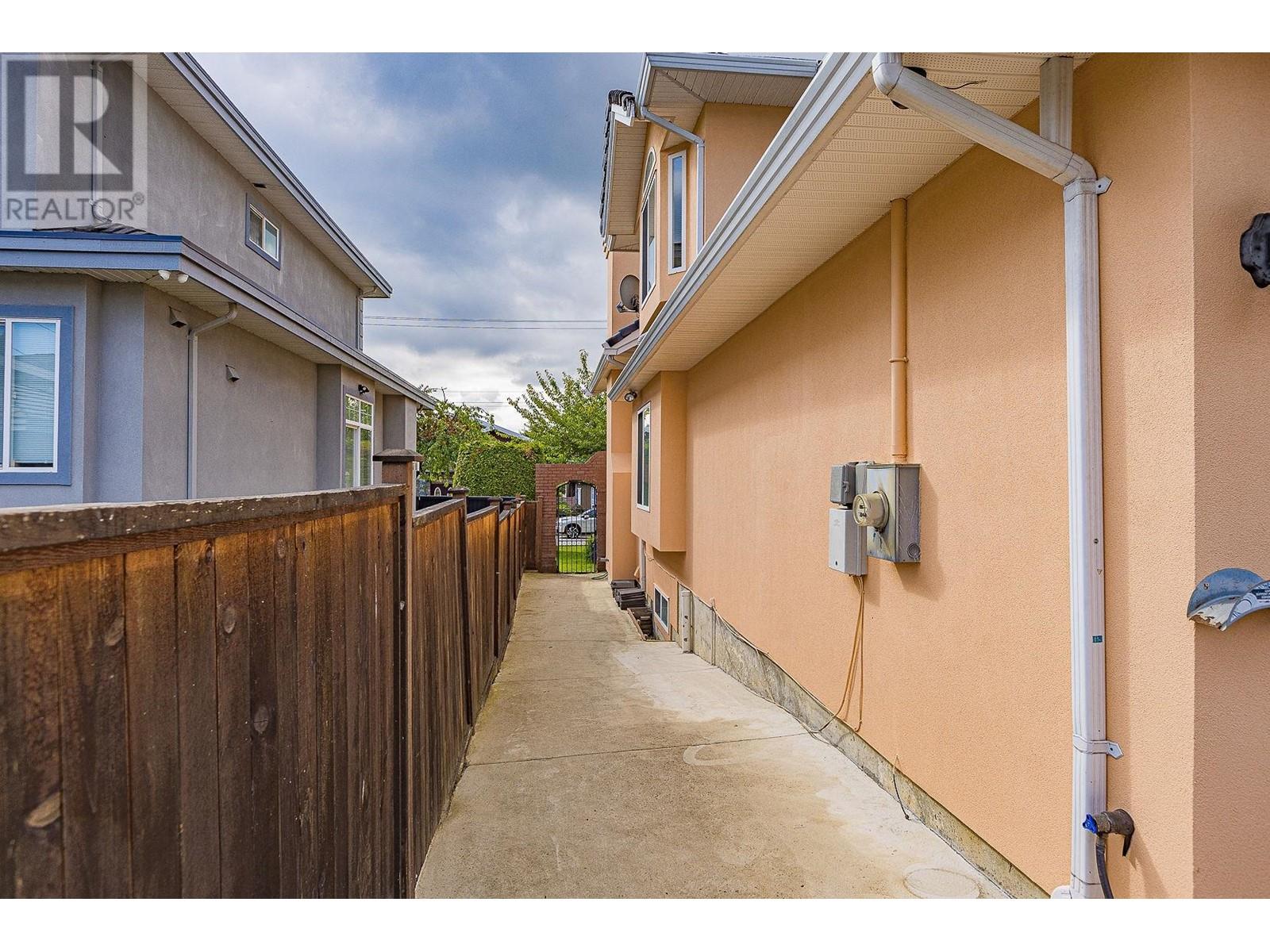 6589 Kitchener Street, Burnaby, British Columbia  V5B 2J7 - Photo 40 - R2819008
