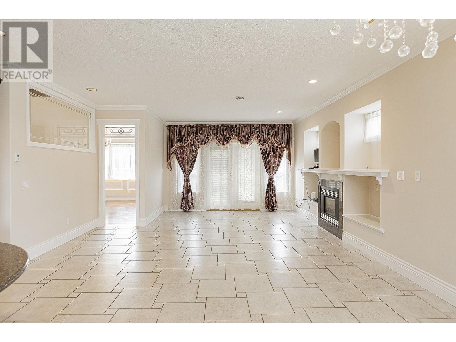 6589 Kitchener Street, Burnaby, British Columbia  V5B 2J7 - Photo 8 - R2819008