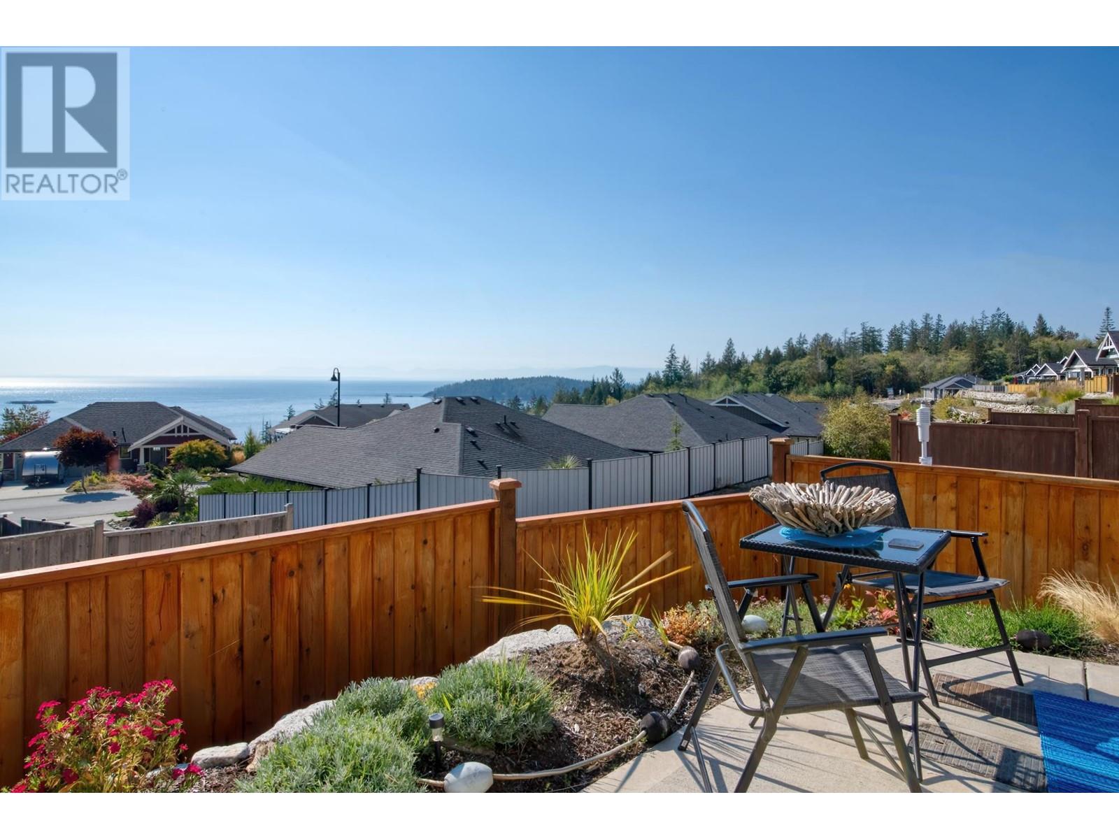 5654 Kingbird Crescent, Sechelt, British Columbia  V7Z 0S4 - Photo 17 - R2819260