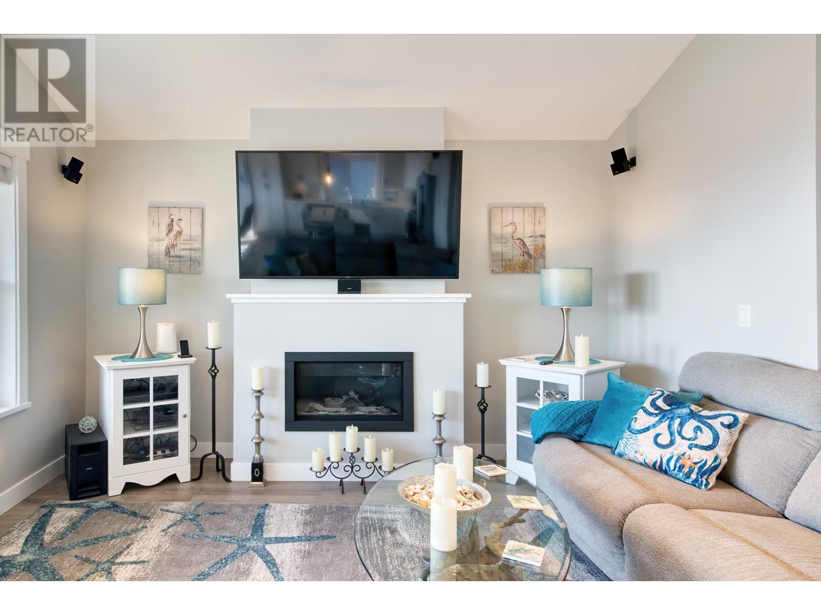 5654 Kingbird Crescent, Sechelt, British Columbia  V7Z 0S4 - Photo 11 - R2819260