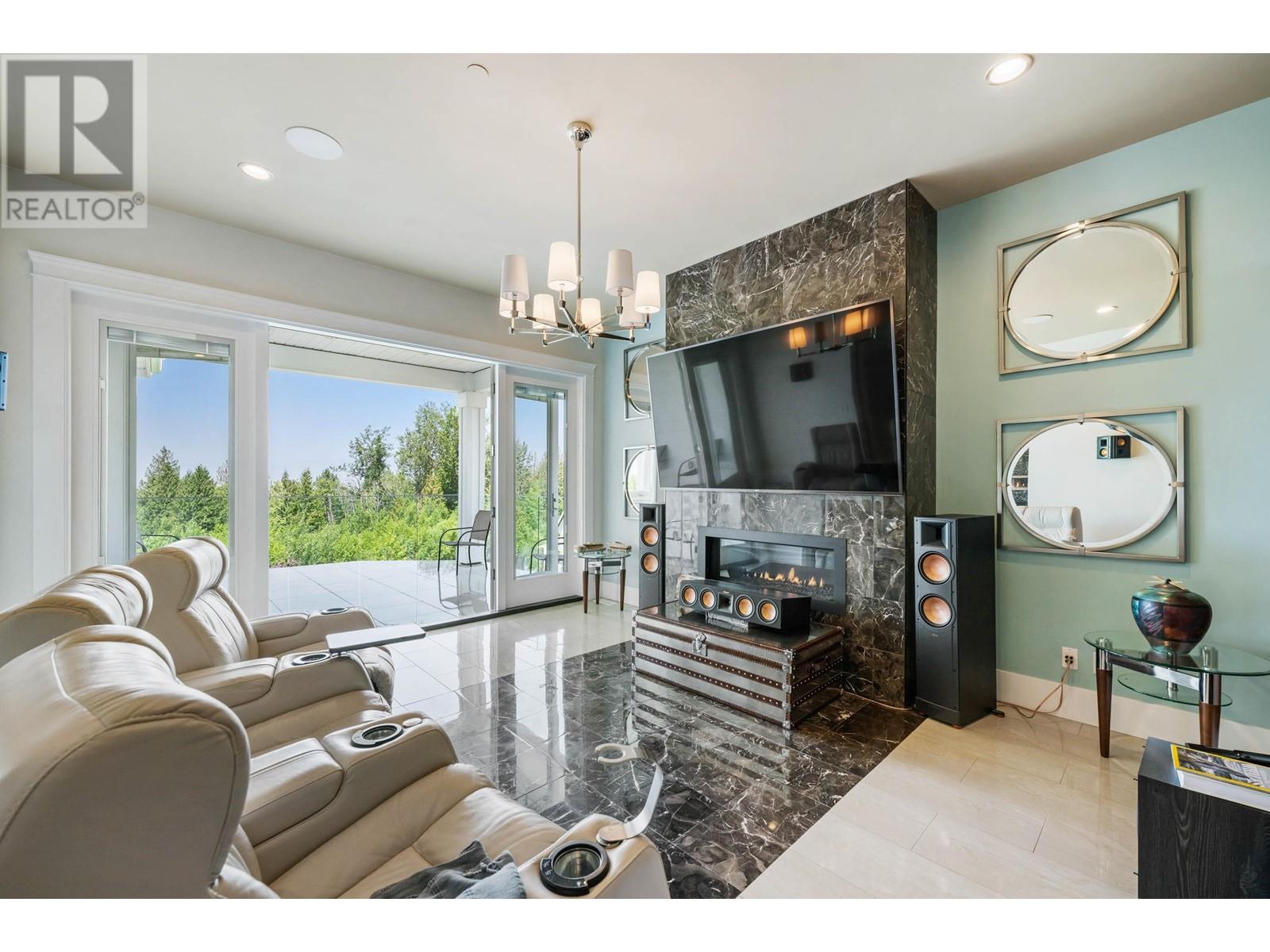 10915 Carmichael Street, Maple Ridge, British Columbia  V2W 0H3 - Photo 13 - R2819349