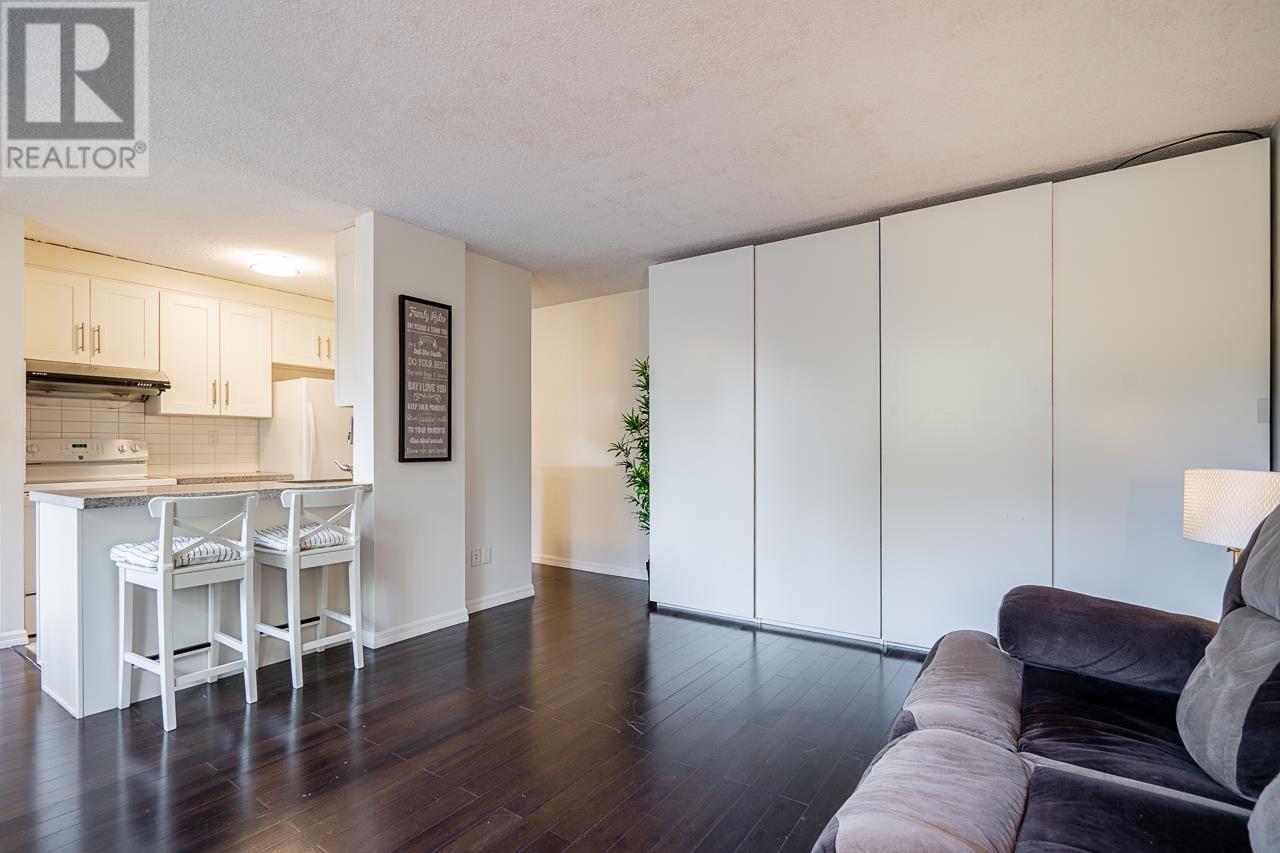 206 620 Seventh Avenue, New Westminster, British Columbia  V3M 5T6 - Photo 6 - R2819094