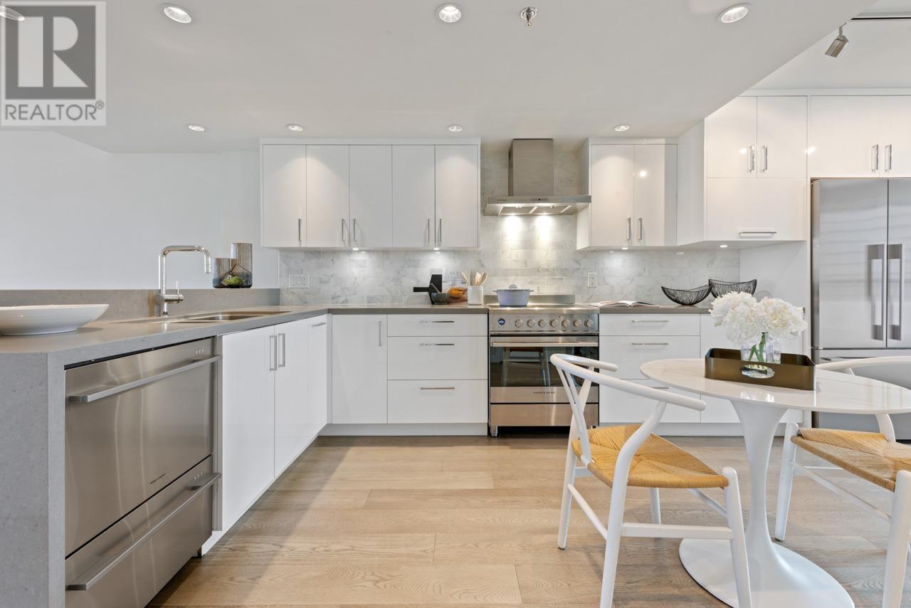 614 1707 W 7TH AVENUE, vancouver, British Columbia
