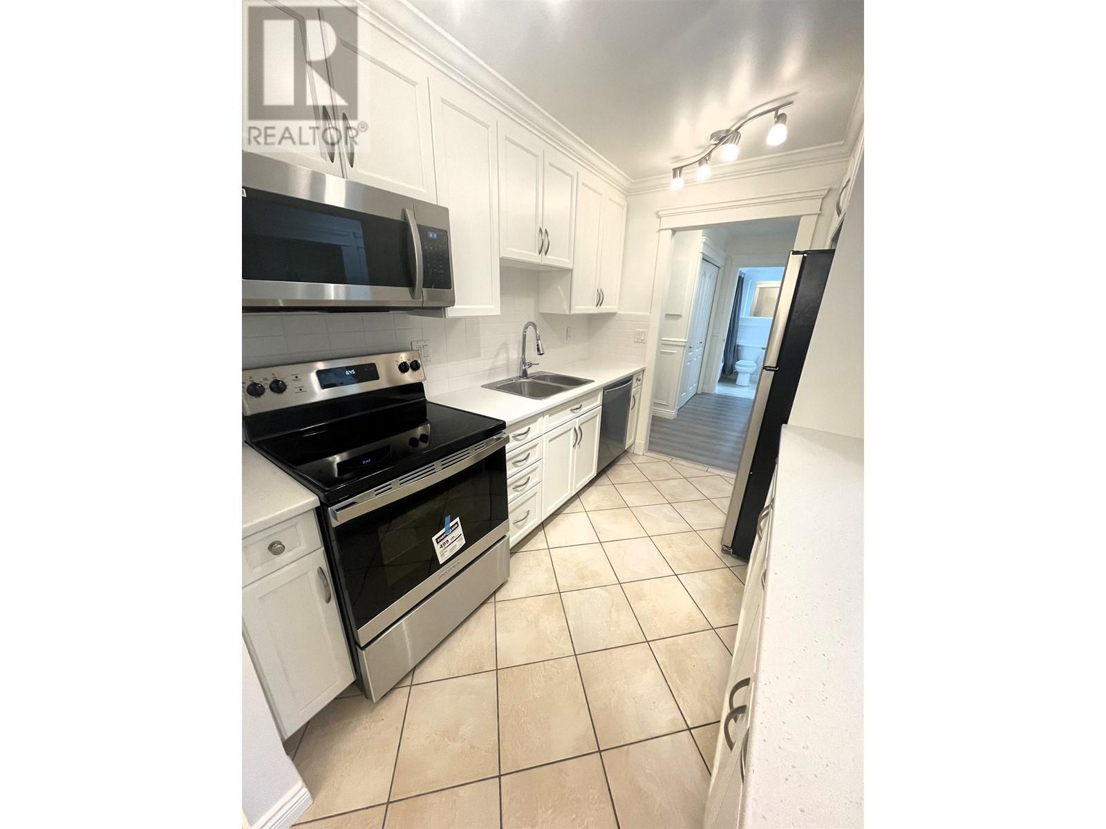 104 2381 Bury Avenue, Port Coquitlam, British Columbia  V3C 1Z9 - Photo 3 - R2812599
