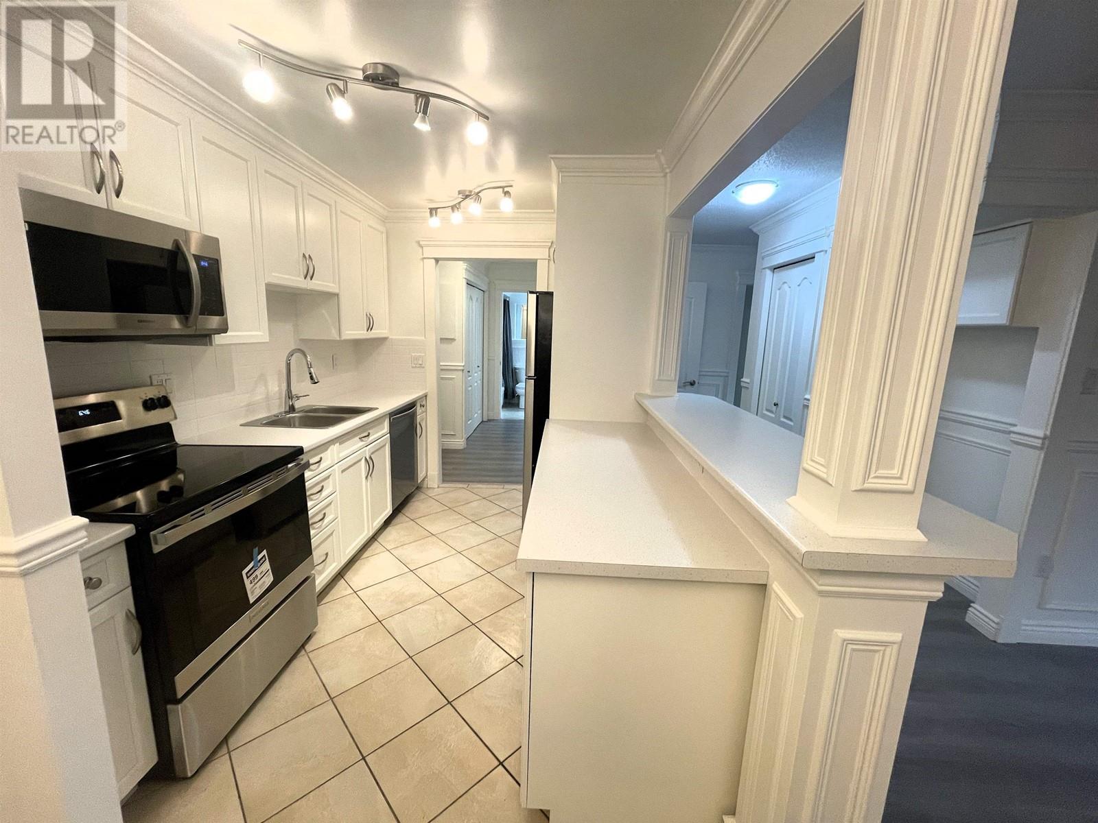 104 2381 Bury Avenue, Port Coquitlam, British Columbia  V3C 1Z9 - Photo 2 - R2812599