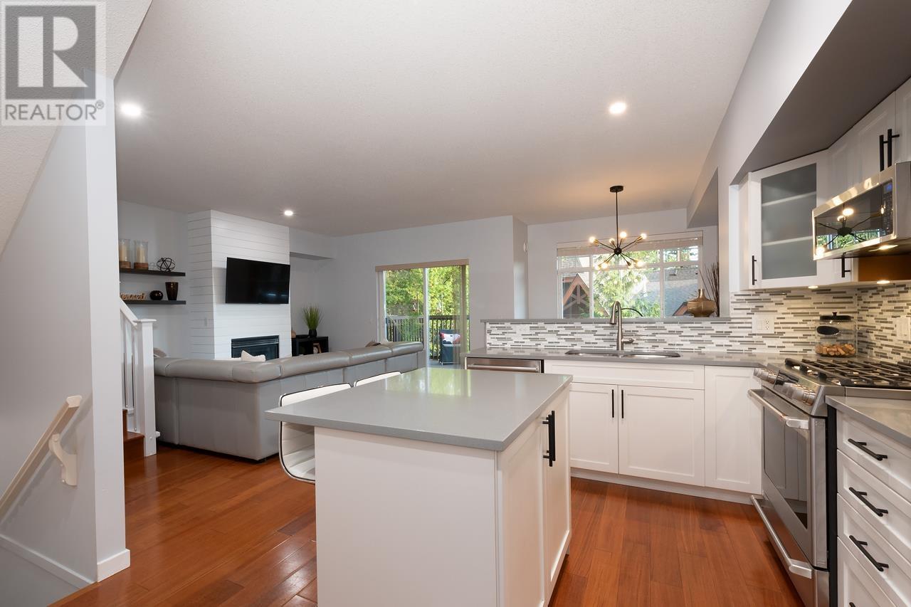 128 2000 Panorama Drive, Port Moody, British Columbia  V3H 5J5 - Photo 9 - R2819393