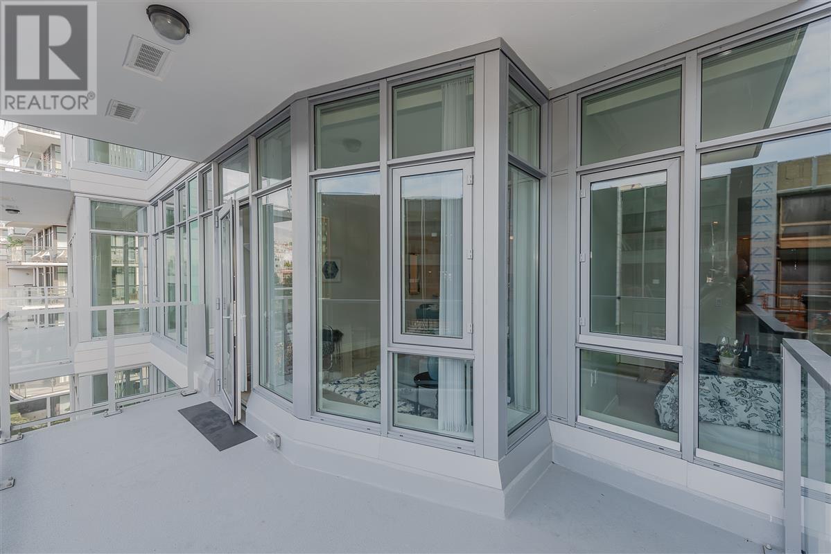 410 175 Victory Ship Way, North Vancouver, British Columbia  V7L 0G1 - Photo 4 - R2819420