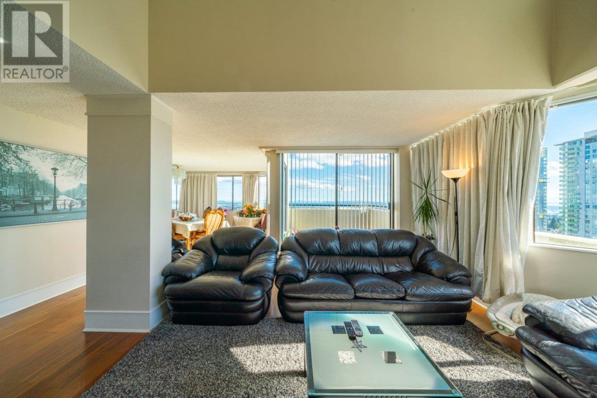 2605 6540 Burlington Avenue, Burnaby, British Columbia  V5H 4G3 - Photo 4 - R2819428