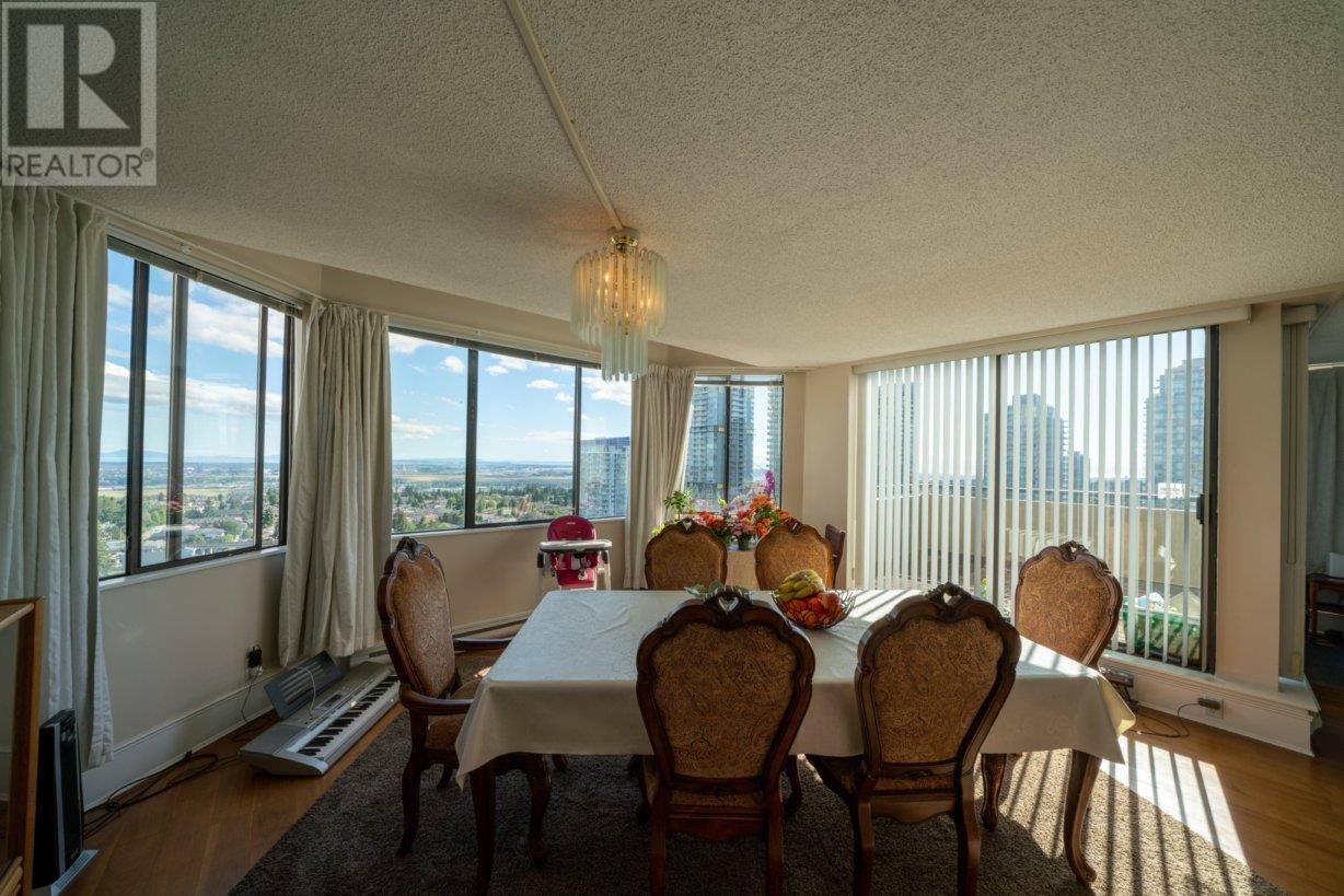 2605 6540 Burlington Avenue, Burnaby, British Columbia  V5H 4G3 - Photo 6 - R2819428