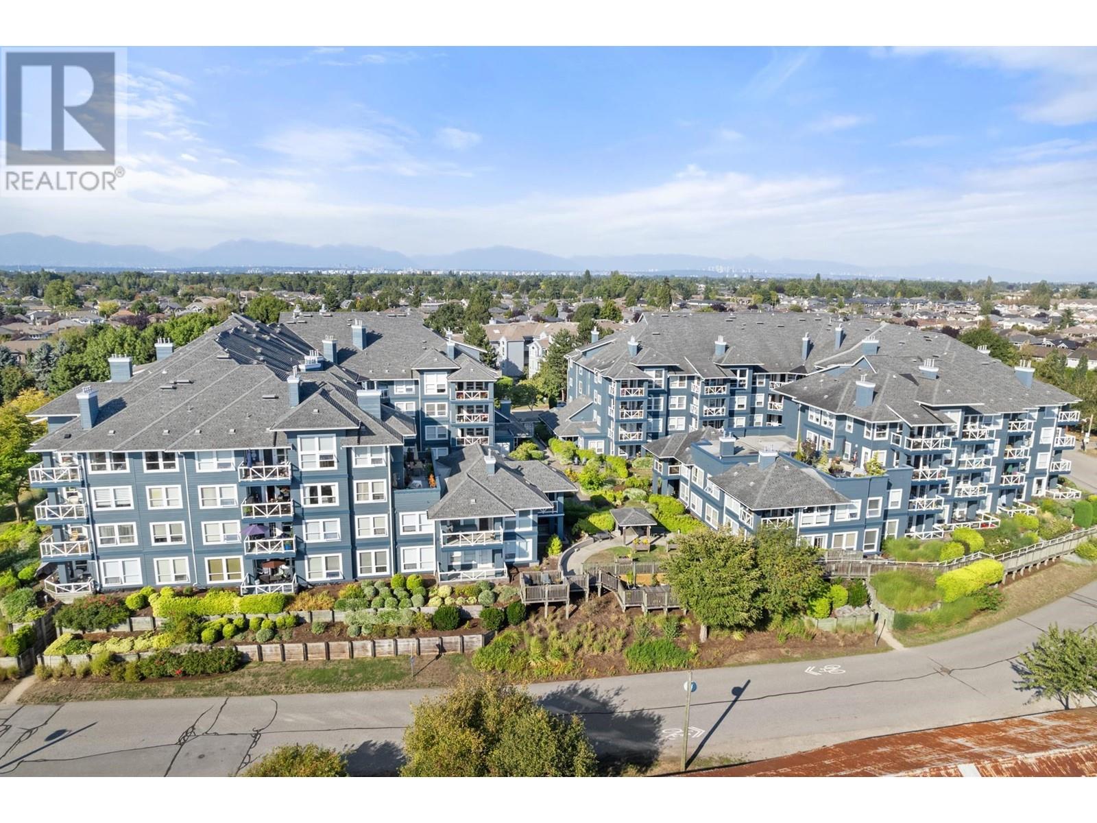 423 12931 Railway Avenue, Richmond, British Columbia  V7E 6M5 - Photo 2 - R2819461