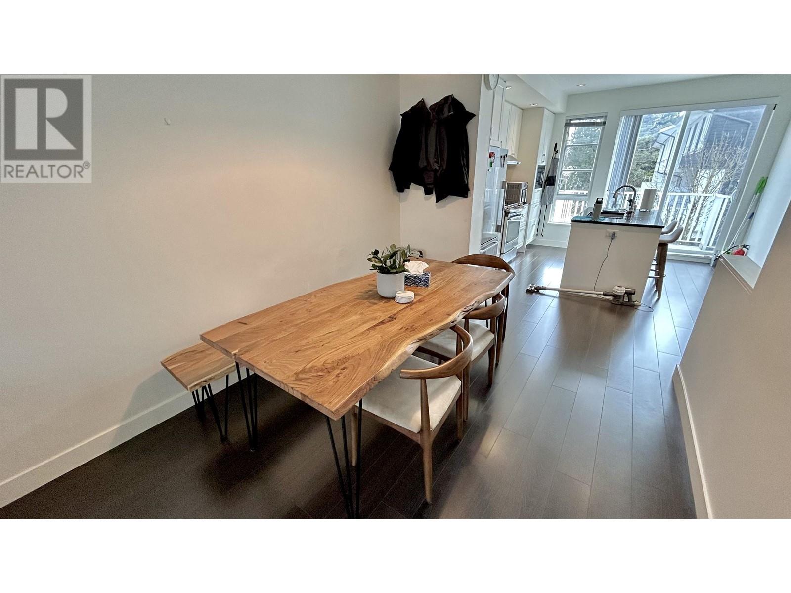 117 548 Foster Avenue, Coquitlam, British Columbia  V3J 0E2 - Photo 15 - R2819467