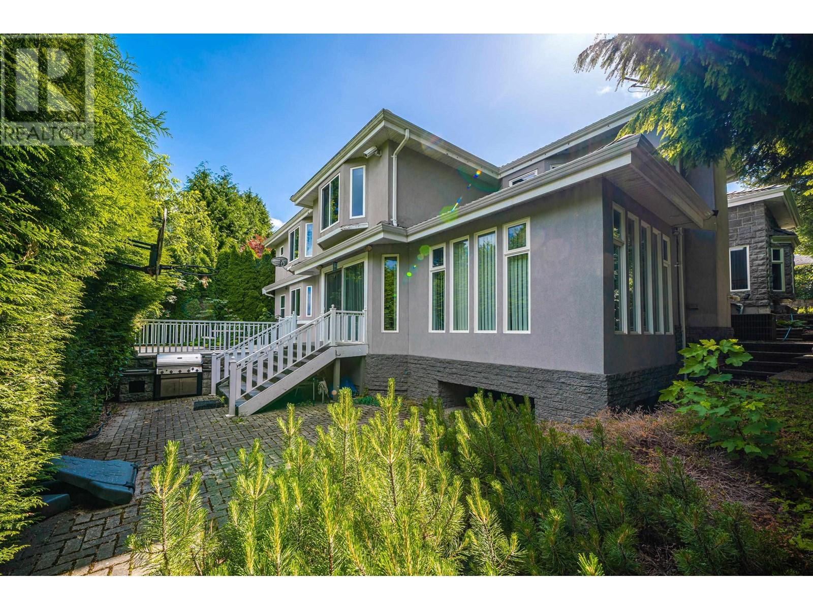 6030 Elgin Avenue, Burnaby, British Columbia  V5H 3S4 - Photo 3 - R2819379