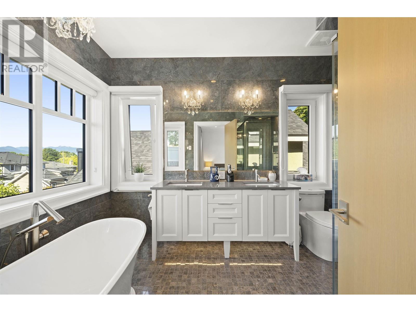 3691 W 22nd Avenue, Vancouver, British Columbia  V6S 1J5 - Photo 22 - R2819397