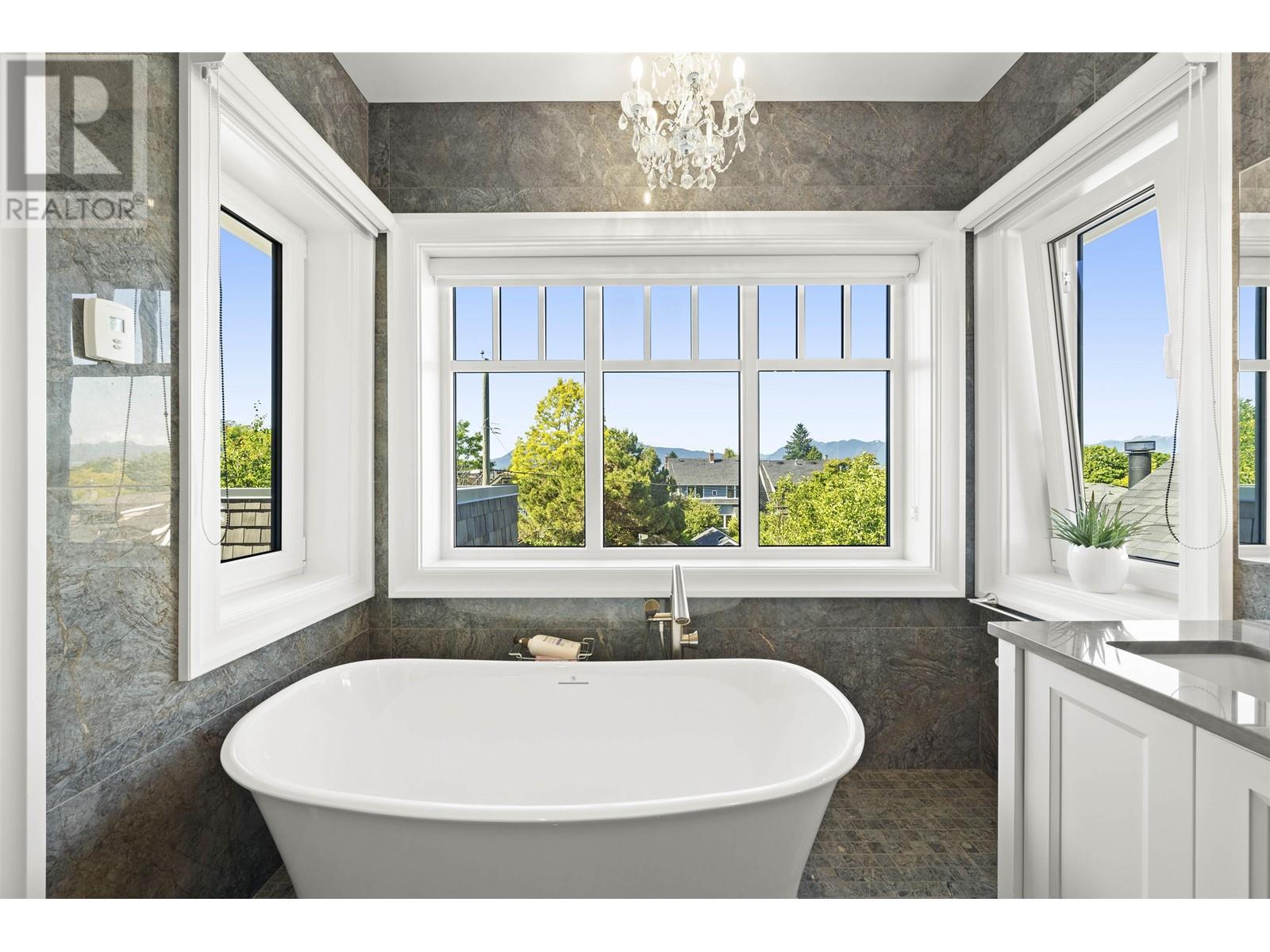 3691 W 22nd Avenue, Vancouver, British Columbia  V6S 1J5 - Photo 23 - R2819397