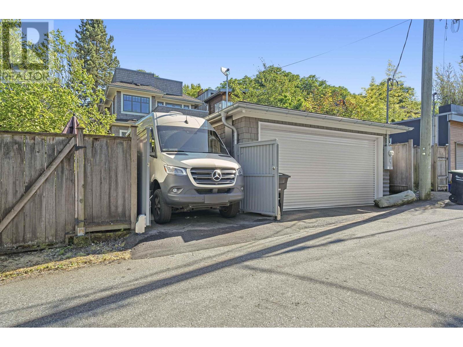 3691 W 22nd Avenue, Vancouver, British Columbia  V6S 1J5 - Photo 3 - R2819397