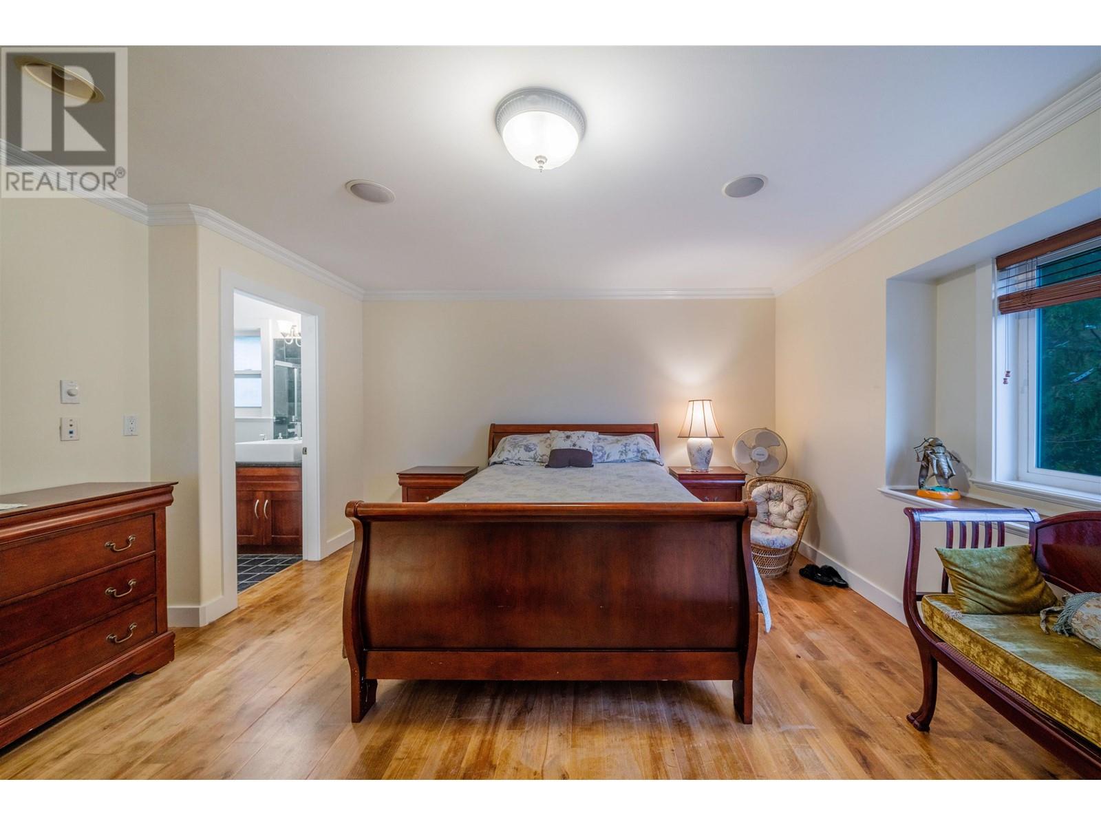 1033 Como Lake Avenue, Coquitlam, British Columbia  V3J 3N7 - Photo 27 - R2819438