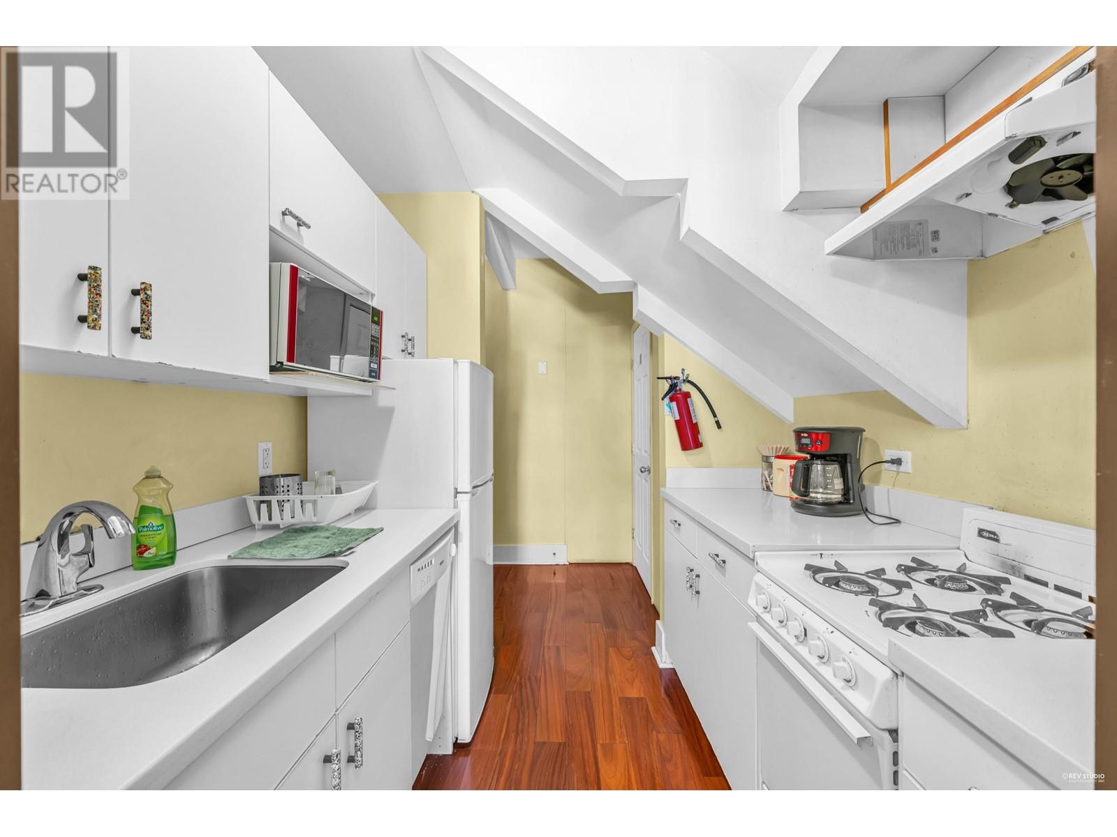 387 W 13th Avenue, Vancouver, British Columbia  V5Y 1W2 - Photo 10 - R2819470