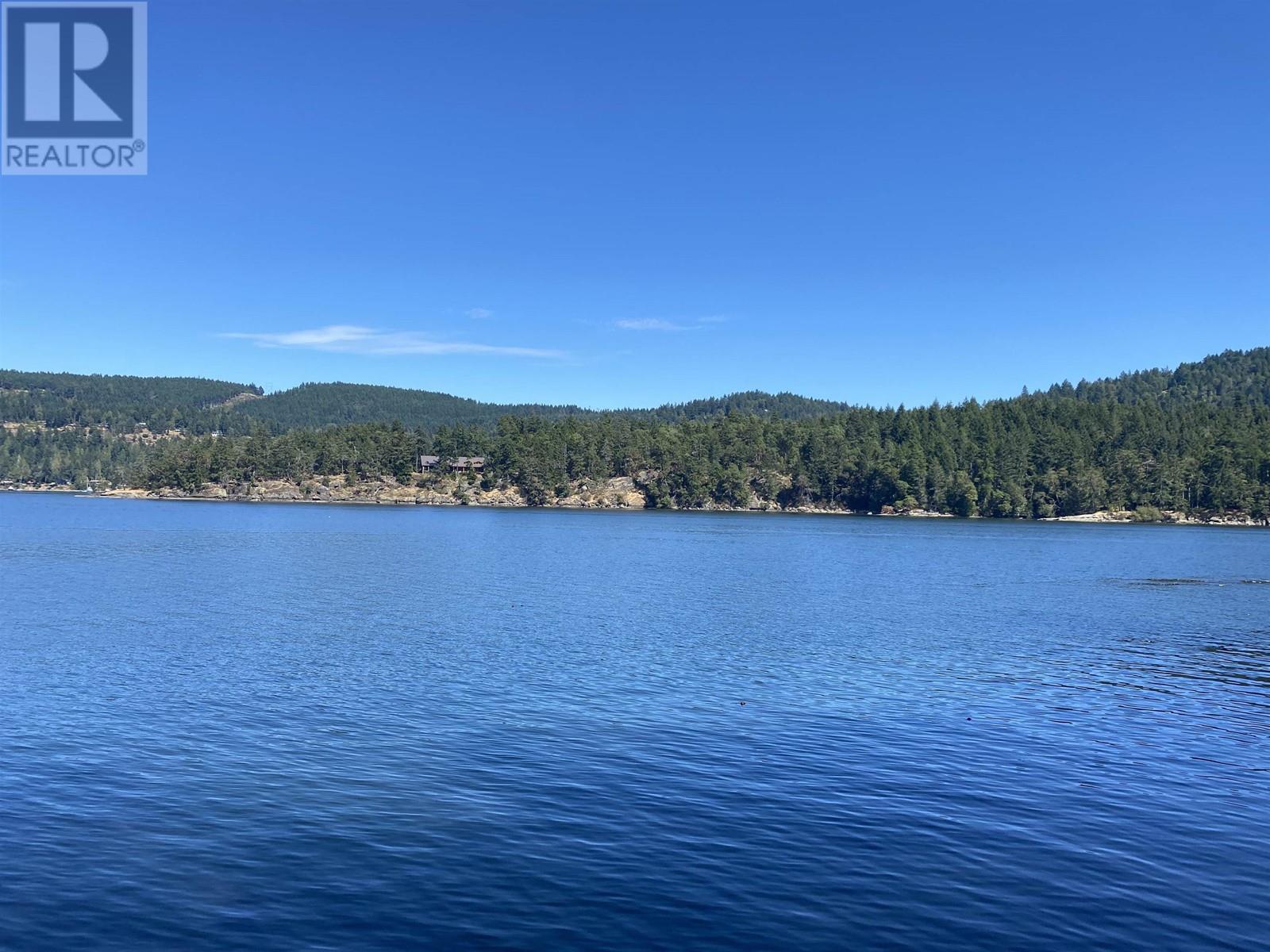 582 Ridge Road, Galiano Island, British Columbia  V0N 1P0 - Photo 11 - R2818055