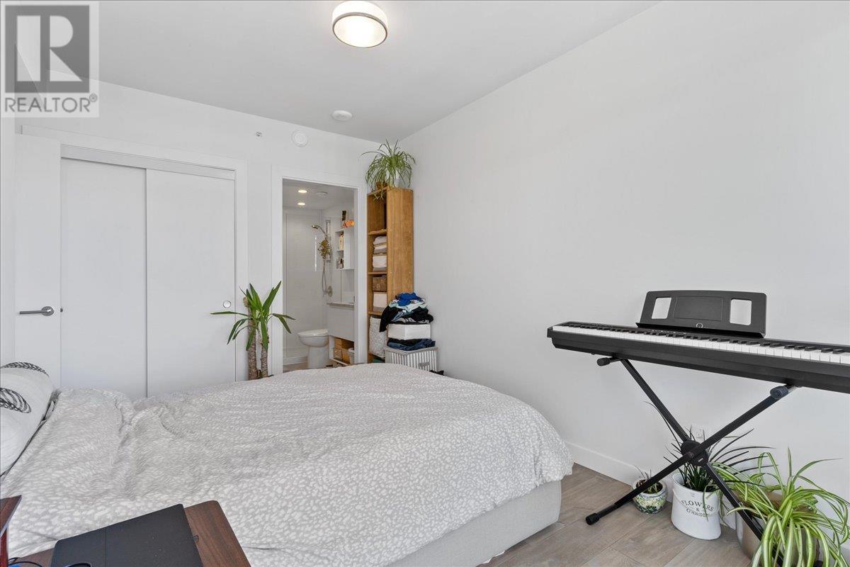 2404 525 Foster Avenue, Coquitlam, British Columbia  V3J 0H6 - Photo 17 - R2819537