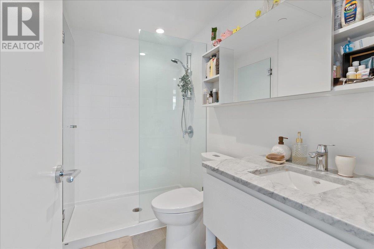 2404 525 Foster Avenue, Coquitlam, British Columbia  V3J 0H6 - Photo 20 - R2819537