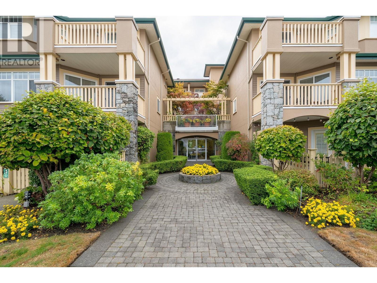 410 288 E 6th Street, North Vancouver, British Columbia  V7L 1P5 - Photo 2 - R2819571