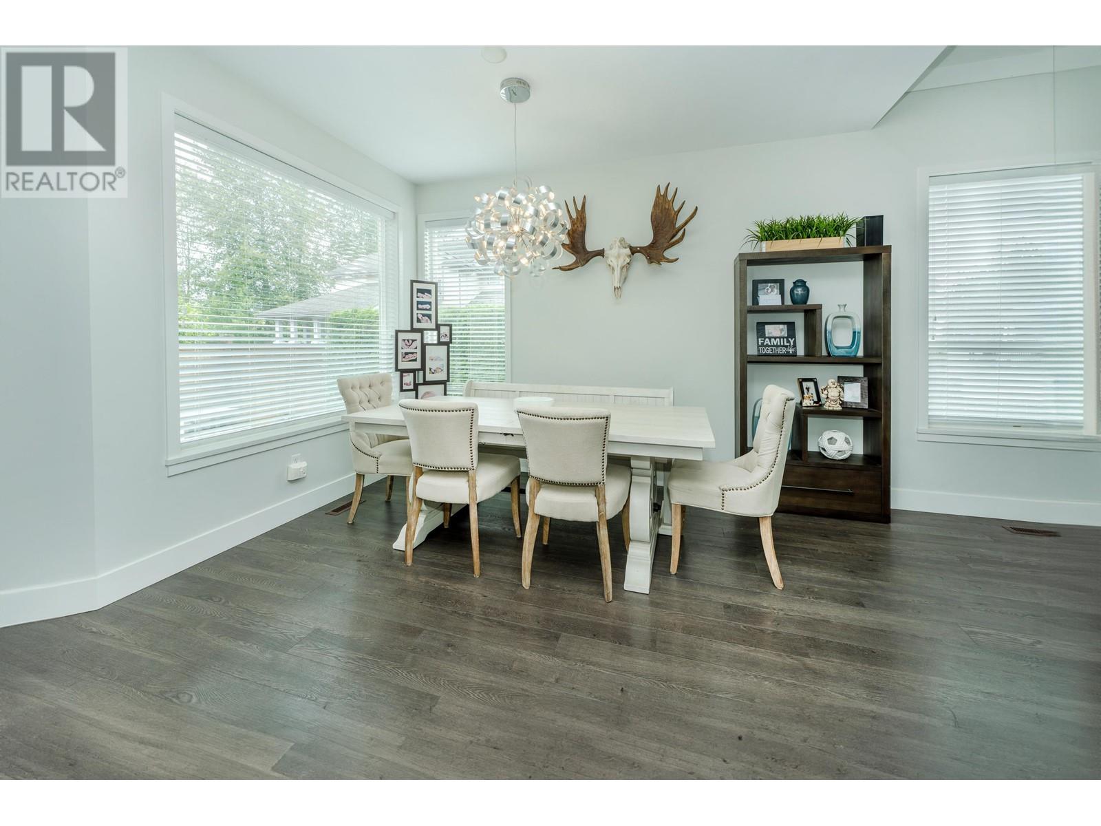 19851 Butternut Lane, Pitt Meadows, British Columbia  V3Y 2S7 - Photo 10 - R2819530