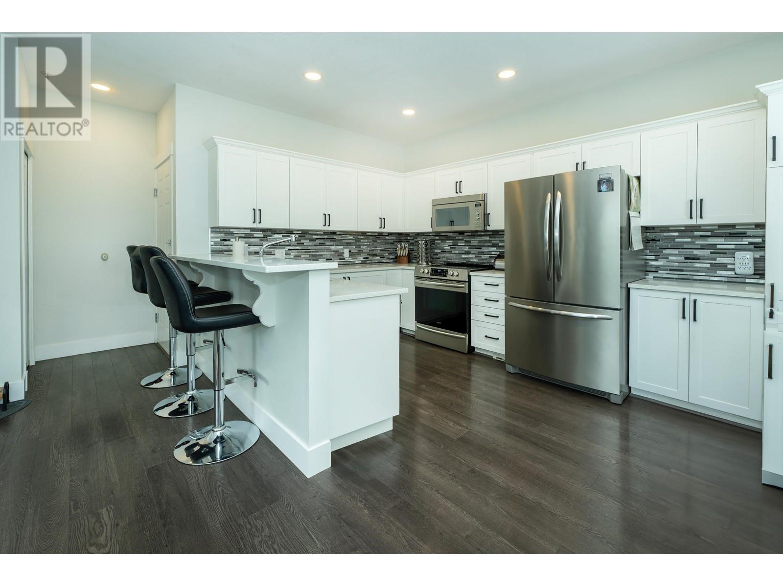 19851 Butternut Lane, Pitt Meadows, British Columbia  V3Y 2S7 - Photo 15 - R2819530