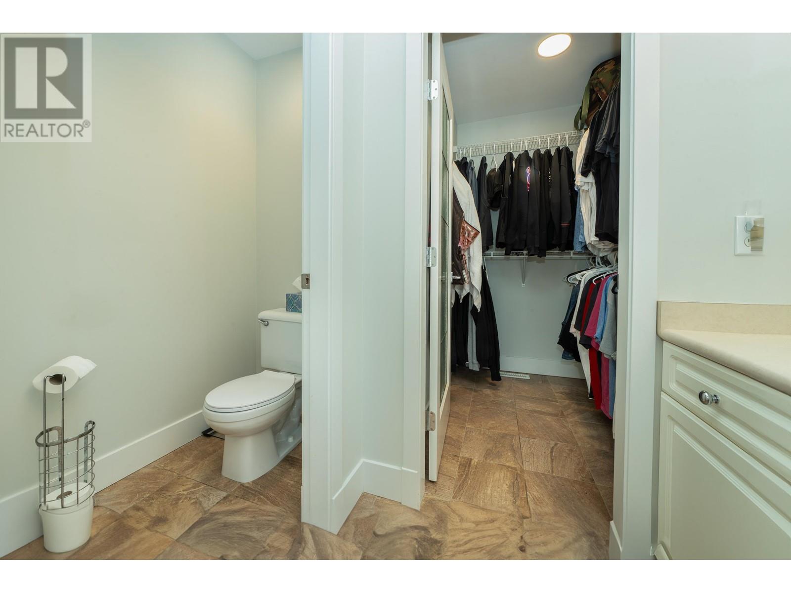 19851 Butternut Lane, Pitt Meadows, British Columbia  V3Y 2S7 - Photo 26 - R2819530