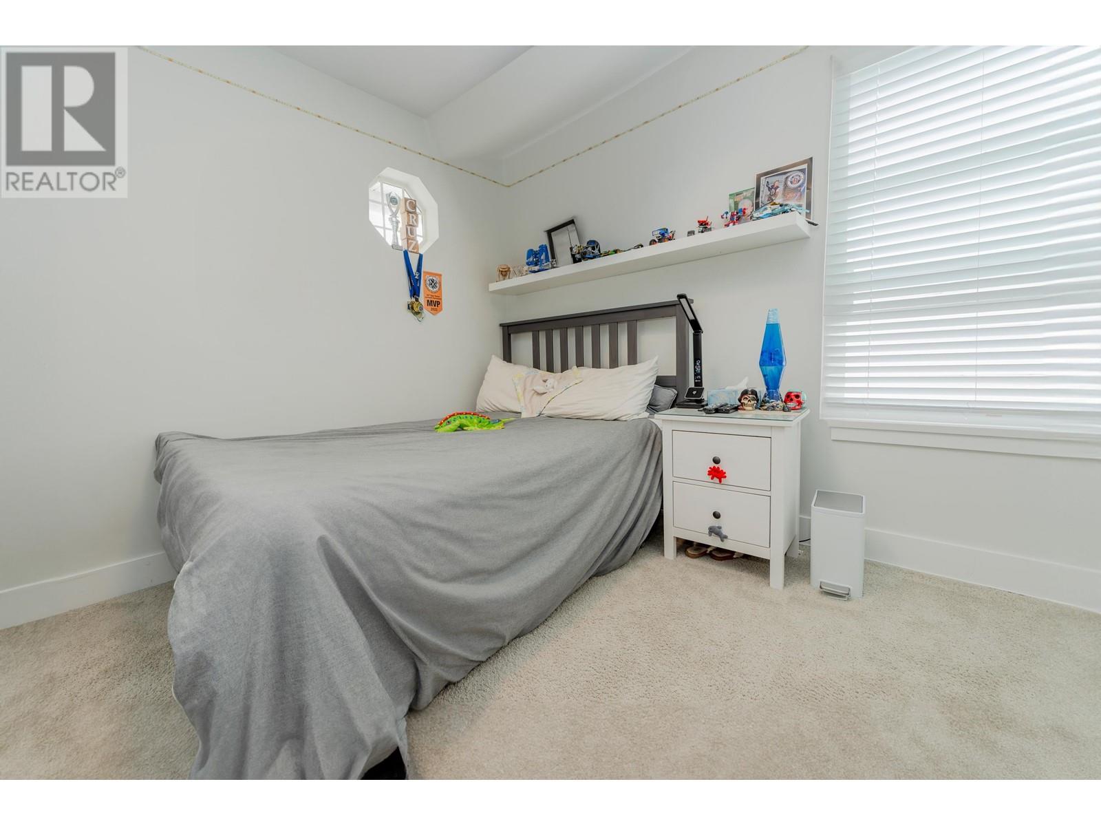 19851 Butternut Lane, Pitt Meadows, British Columbia  V3Y 2S7 - Photo 28 - R2819530