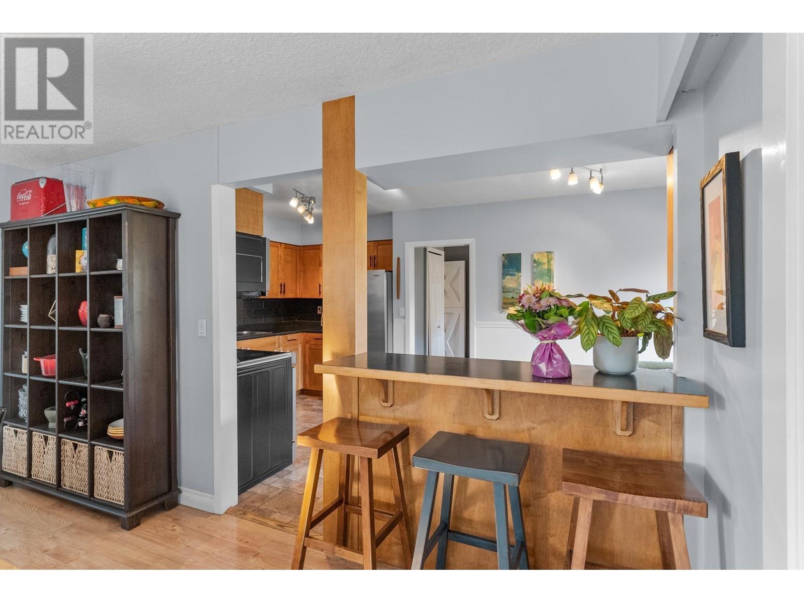 5228 Westminster Avenue, Ladner, British Columbia  V4K 2J2 - Photo 13 - R2819532