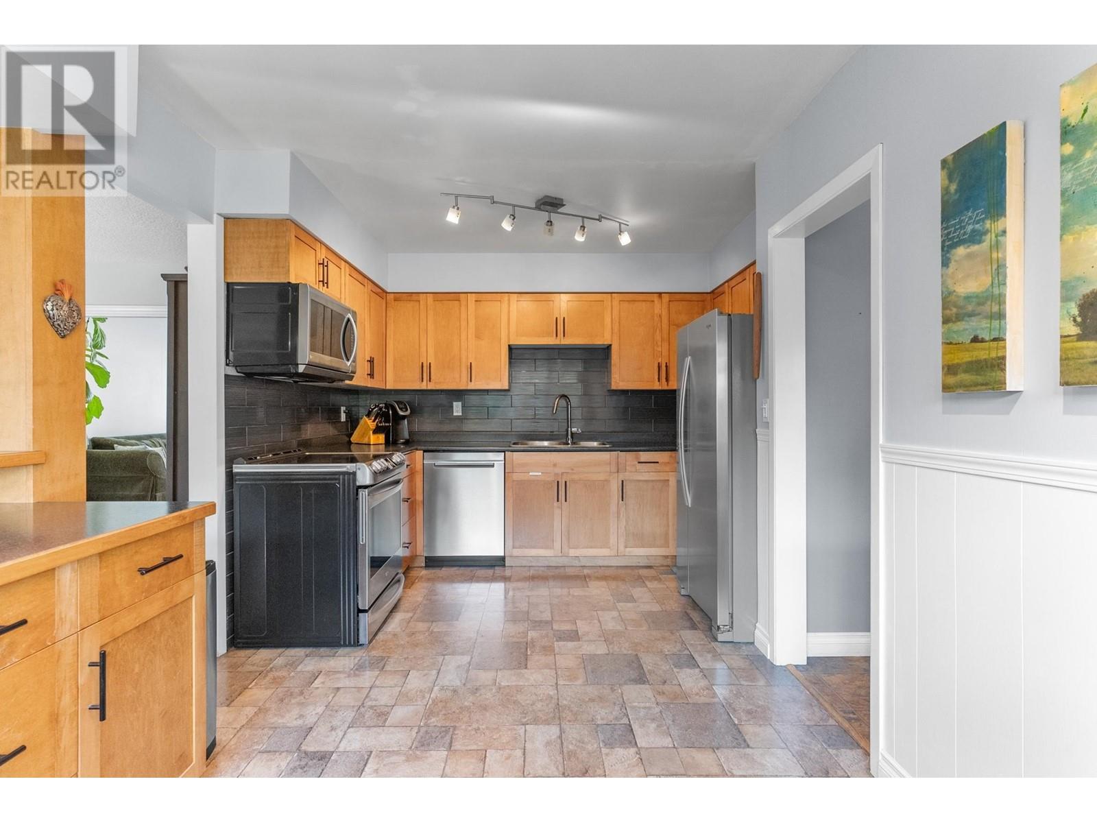 5228 Westminster Avenue, Ladner, British Columbia  V4K 2J2 - Photo 16 - R2819532