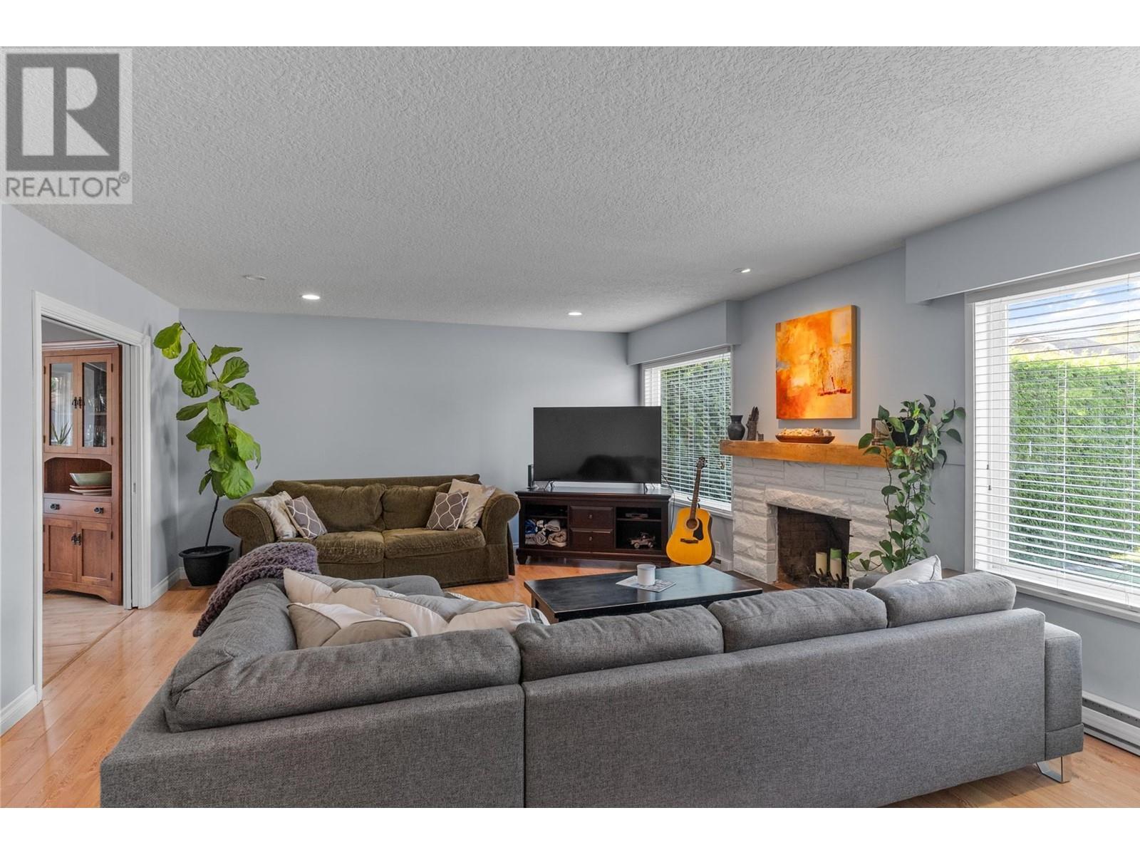 5228 Westminster Avenue, Ladner, British Columbia  V4K 2J2 - Photo 6 - R2819532