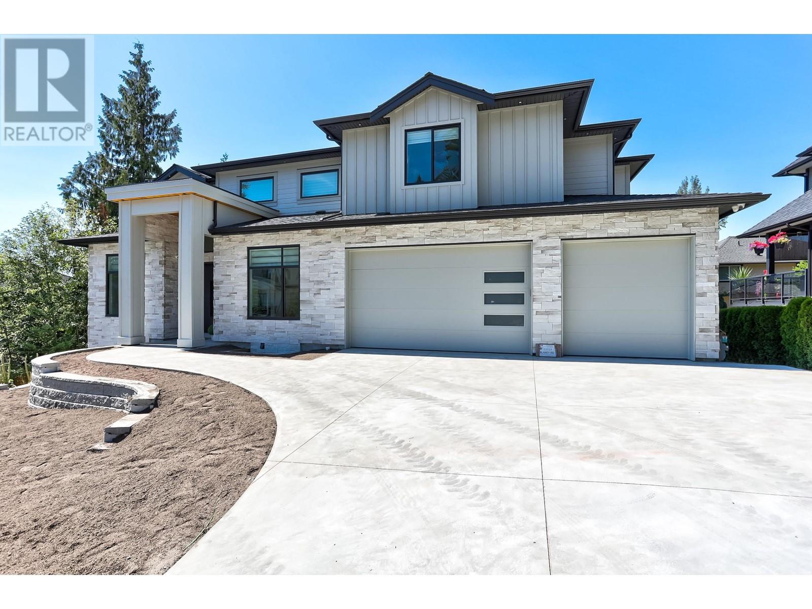 13753 Blaney Road, Maple Ridge, British Columbia  V4R 0C2 - Photo 1 - R2819550