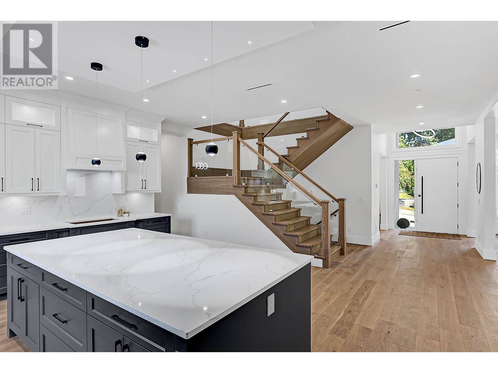 13753 Blaney Road, Maple Ridge, British Columbia  V4R 0C2 - Photo 10 - R2819550