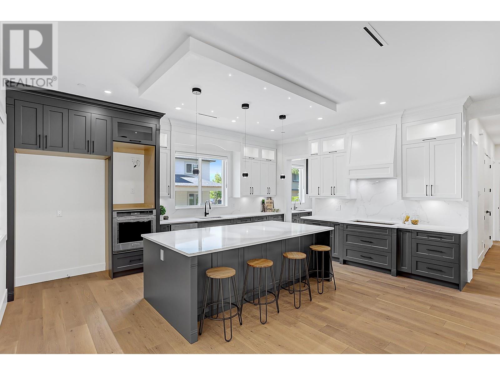 13753 Blaney Road, Maple Ridge, British Columbia  V4R 0C2 - Photo 3 - R2819550