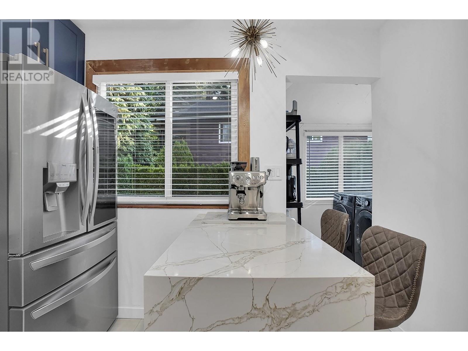 301 Mariner Way, Coquitlam, British Columbia  V3K 1N5 - Photo 14 - R2819579