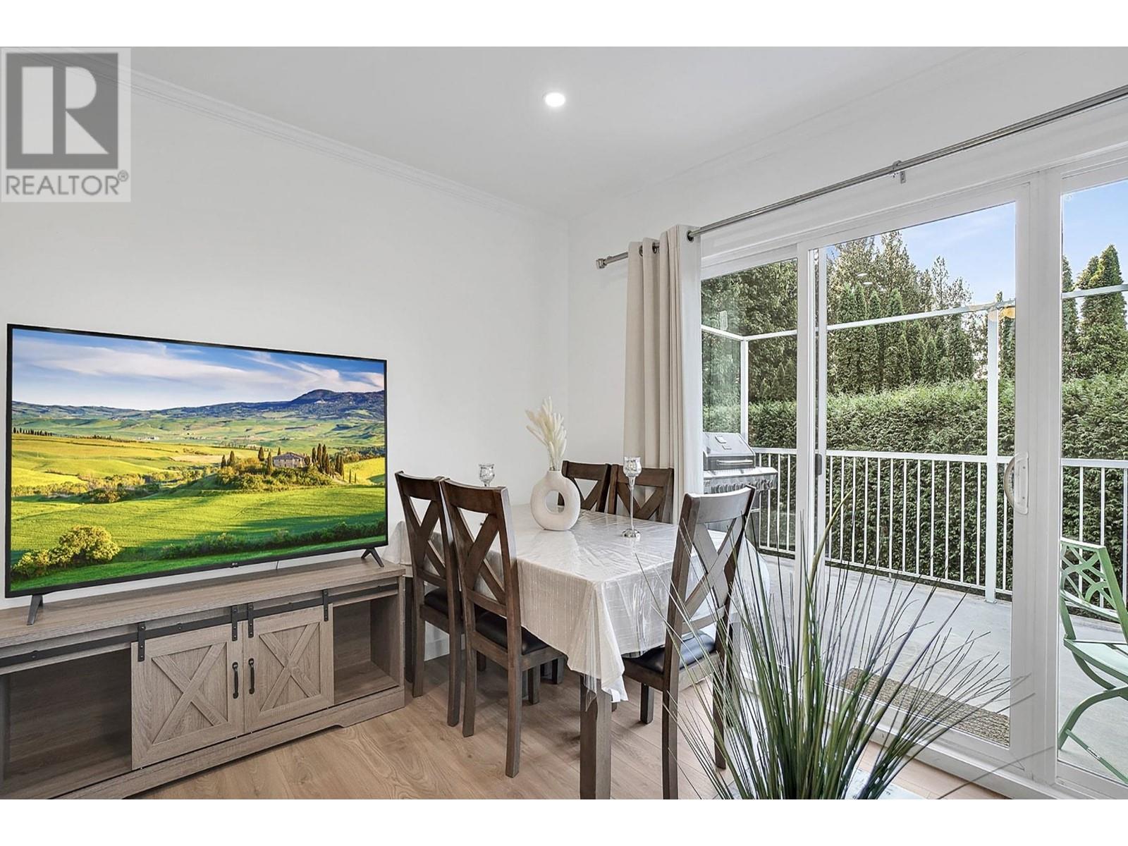 301 Mariner Way, Coquitlam, British Columbia  V3K 1N5 - Photo 9 - R2819579