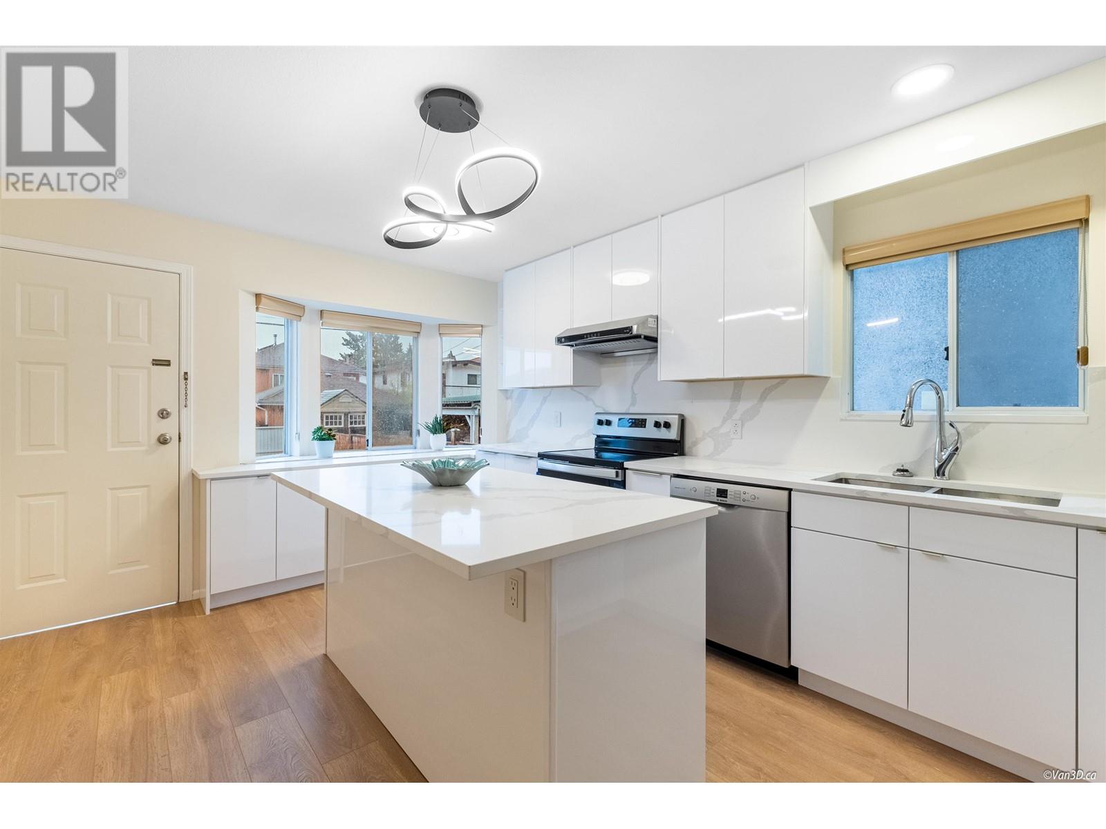 2115 E 43rd Avenue, Vancouver, British Columbia  V5P 1M6 - Photo 11 - R2819590