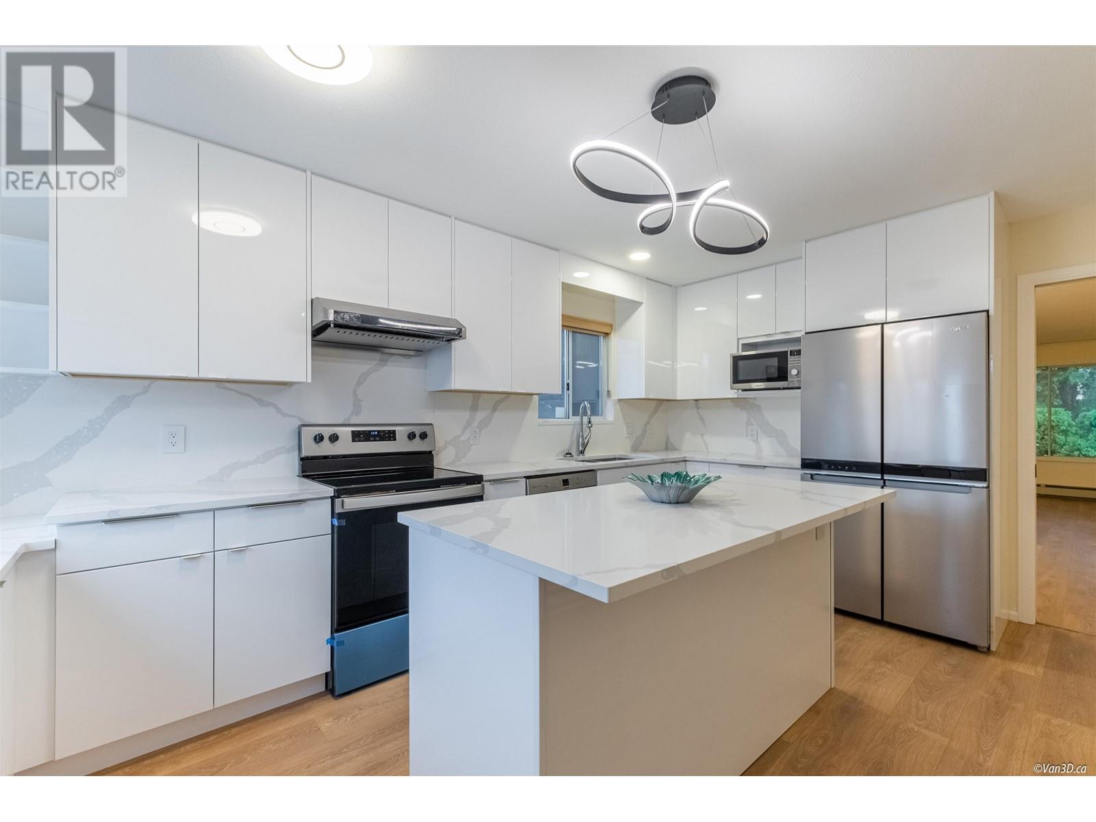 2115 E 43rd Avenue, Vancouver, British Columbia  V5P 1M6 - Photo 9 - R2819590