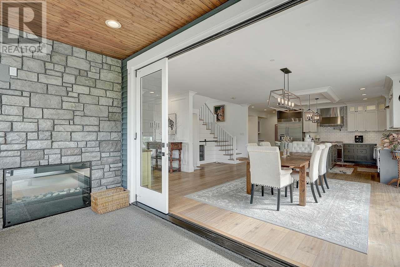 25422 Godwin Drive, Maple Ridge, British Columbia  V2W 1G9 - Photo 12 - R2819597