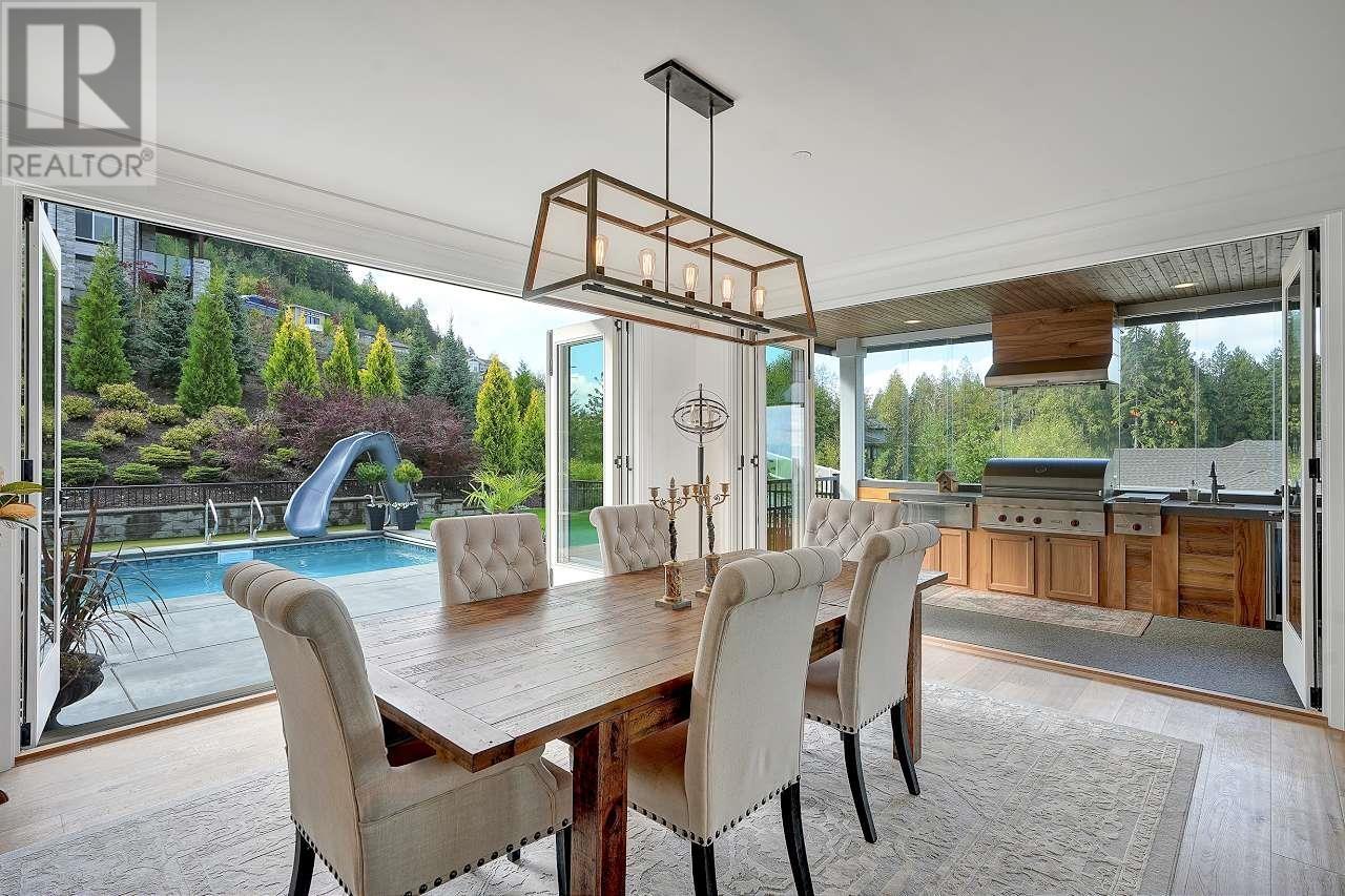 25422 Godwin Drive, Maple Ridge, British Columbia  V2W 1G9 - Photo 8 - R2819597