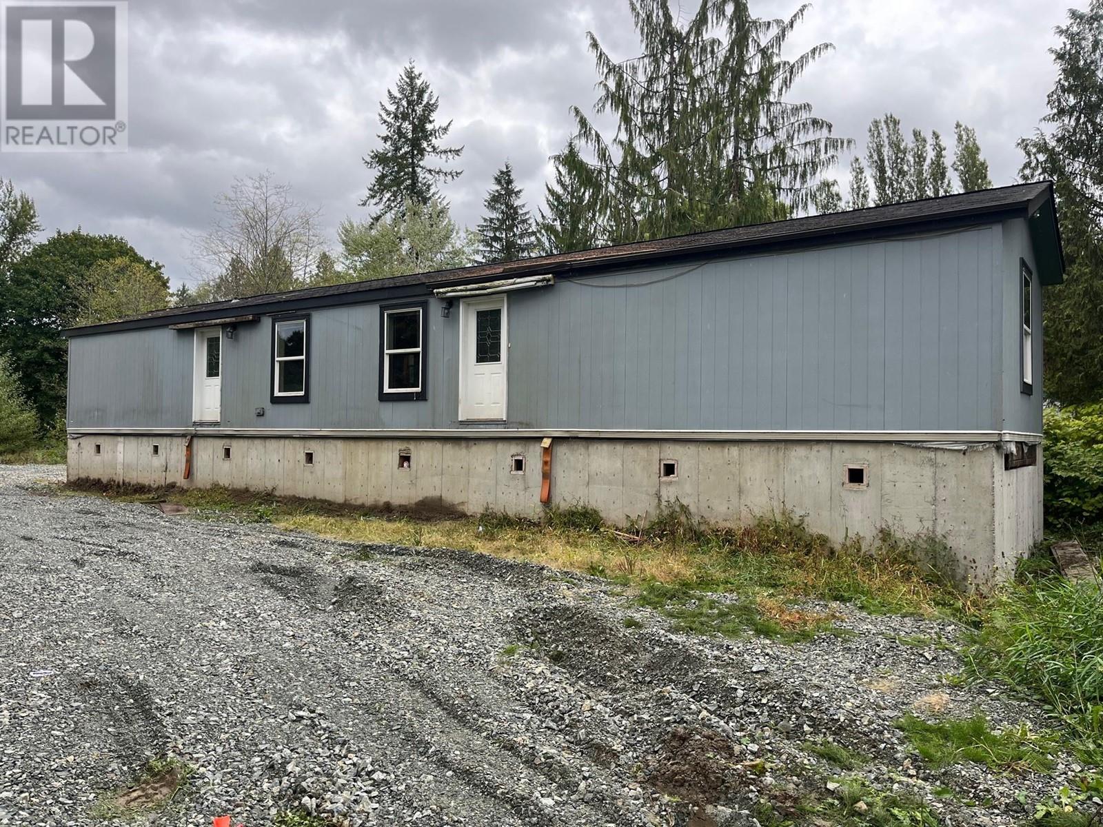 25511 Dewdney Trunk Road, Maple Ridge, British Columbia  V4R 1X8 - Photo 5 - R2782066