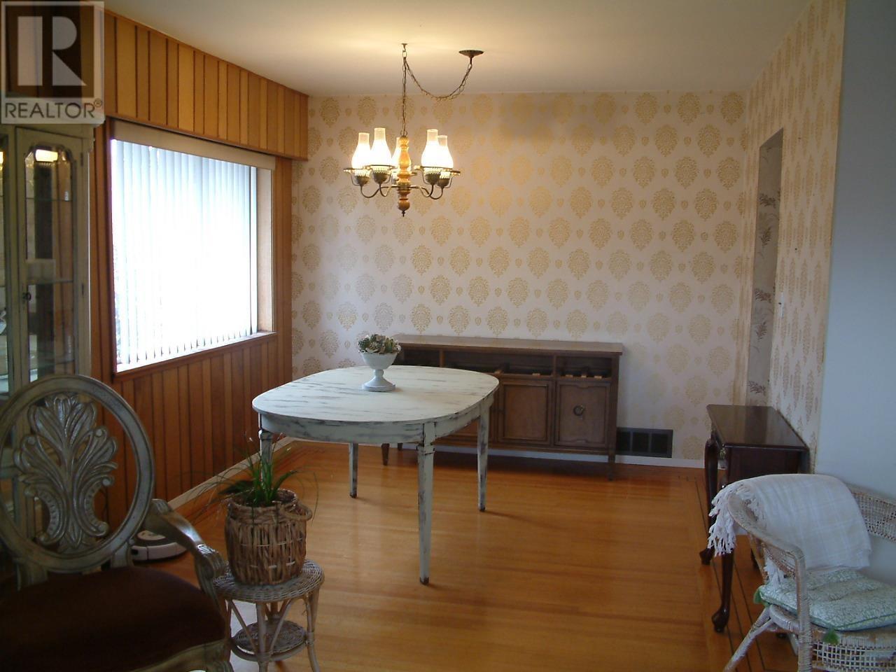 2329 E 49th Avenue, Vancouver, British Columbia  V5S 1J3 - Photo 5 - R2819375