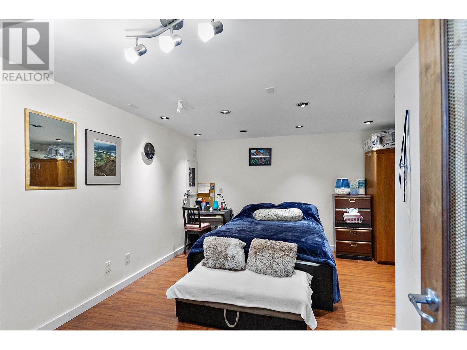 8948 Ganymede Place, Burnaby, British Columbia  V3J 1A1 - Photo 14 - R2819605