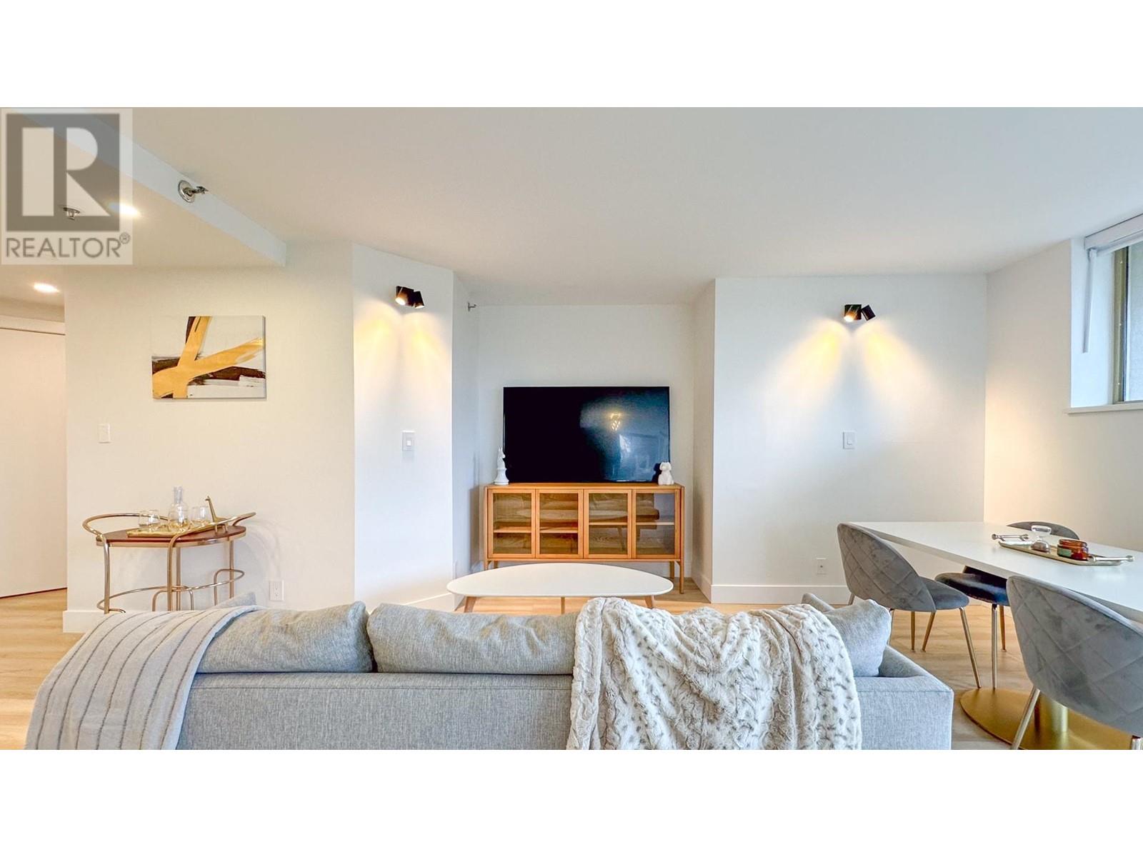 501 738 Farrow Street, Coquitlam, British Columbia  V3J 7V4 - Photo 9 - R2819612